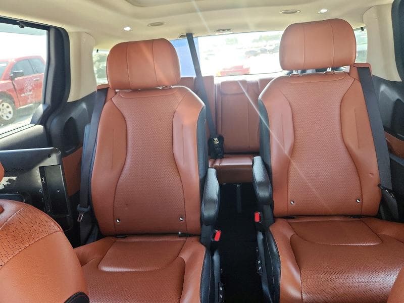2023 KIA CARNIVAL SX PRESTIGE 10