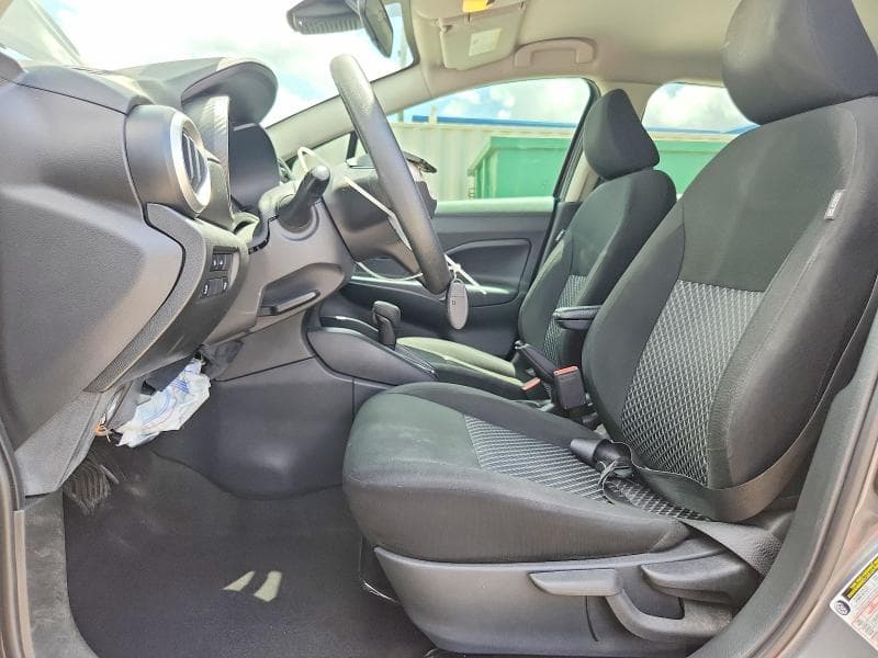 2021 NISSAN VERSA S 7
