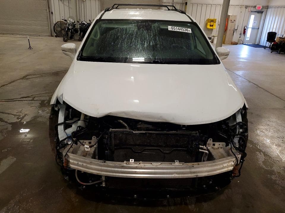 2022 CHRYSLER PACIFICA TOURING L 5