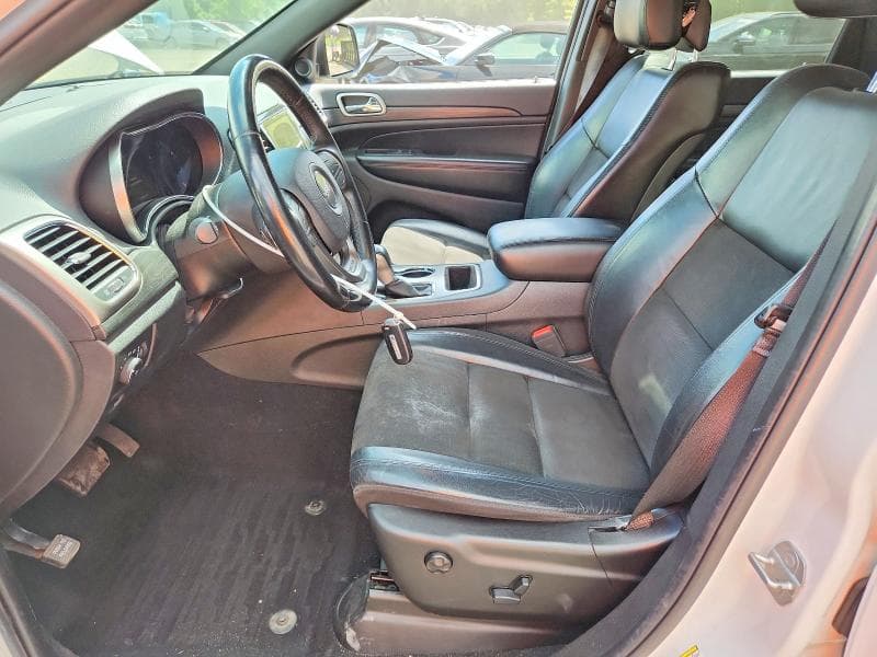 2019 JEEP GRAND CHEROKEE LAREDO 7