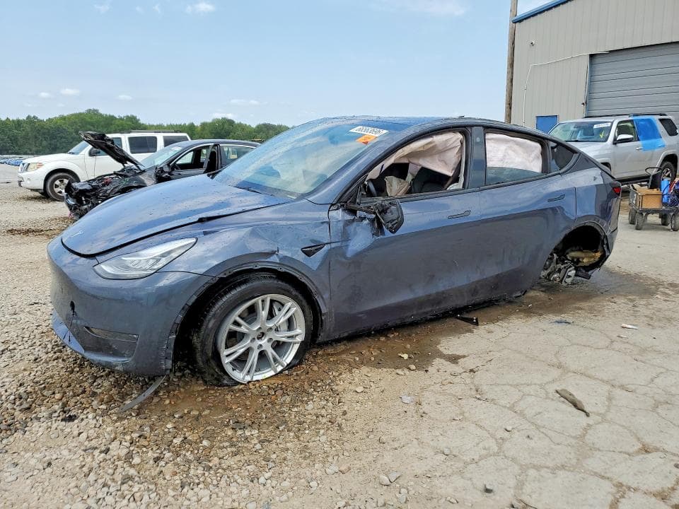 2023 TESLA MODEL Y - 1