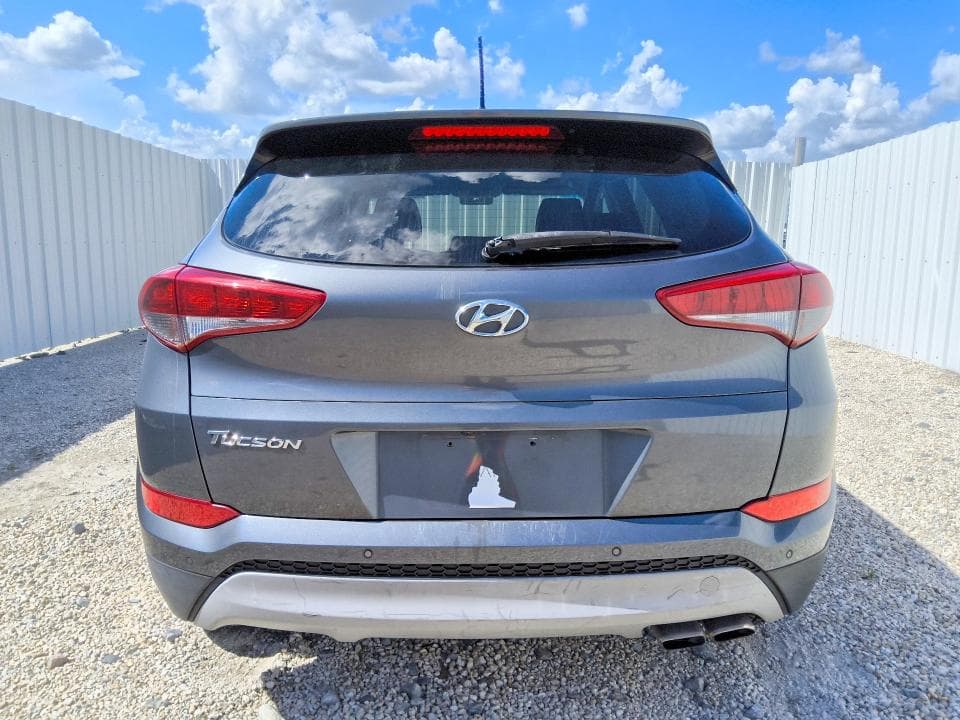 2017 HYUNDAI TUCSON VALUE 6