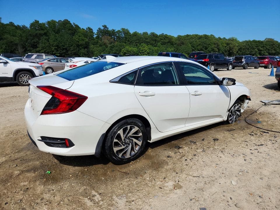 2018 HONDA CIVIC EX 3