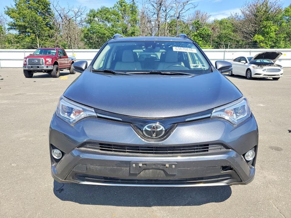 2018 TOYOTA RAV4 LIMITED 5