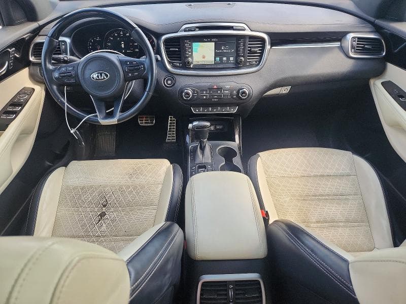 2017 KIA SORENTO SX LIMITED V6 8