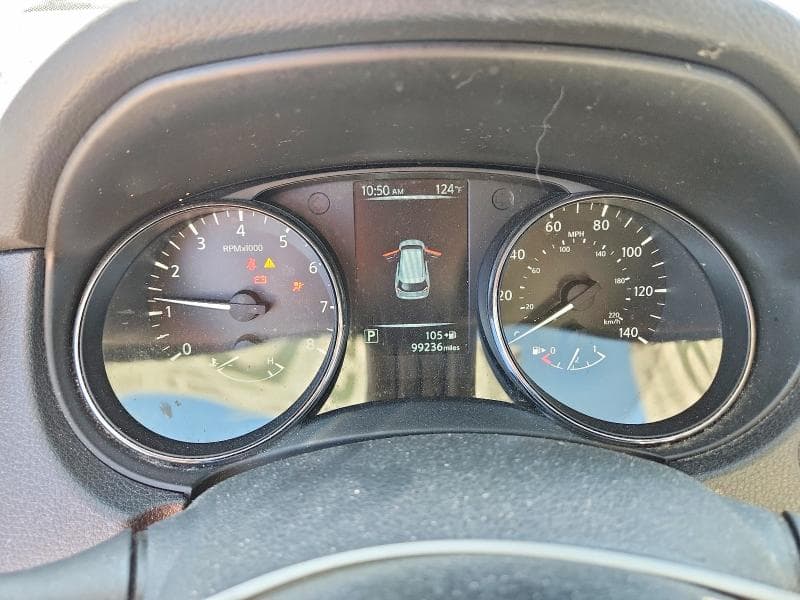 2017 NISSAN ROGUE SV 9