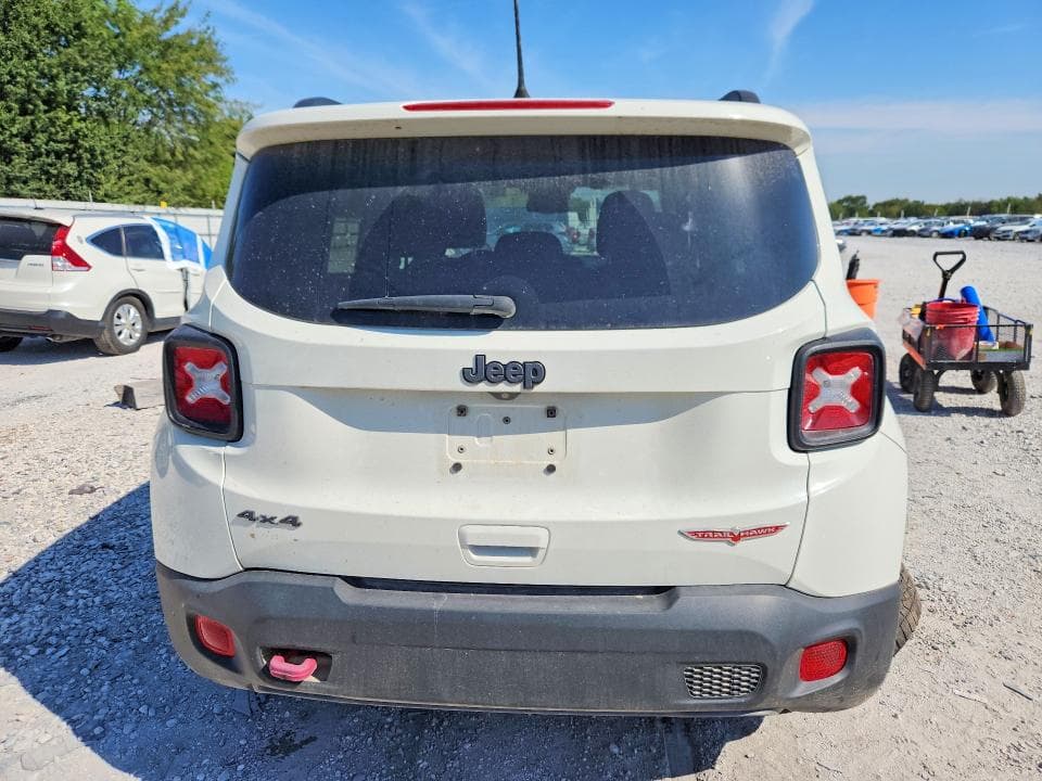 2020 JEEP RENEGADE TRAILHAWK 6