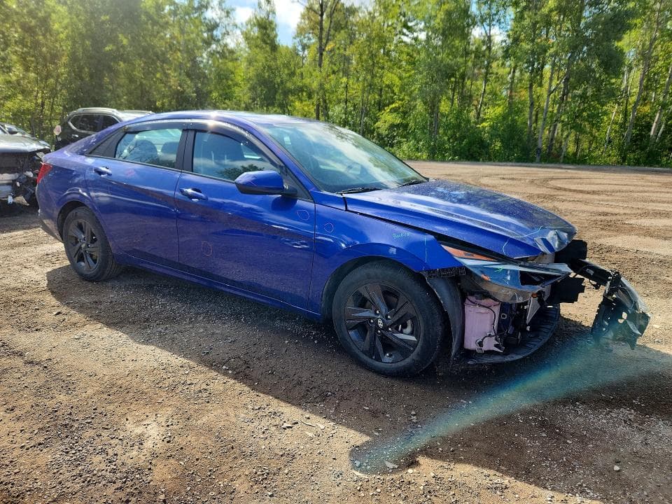 2022 HYUNDAI ELANTRA SEL 4