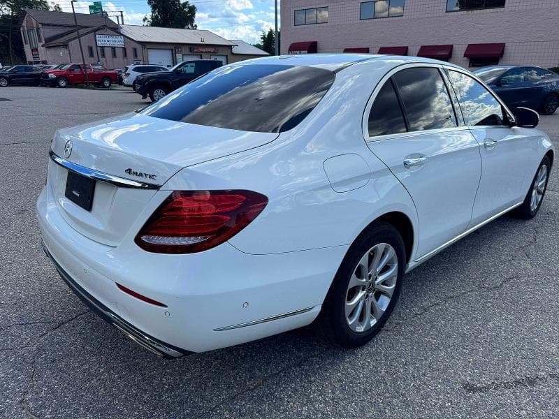 2018 MERCEDES-BENZ E 300 4MATIC 4