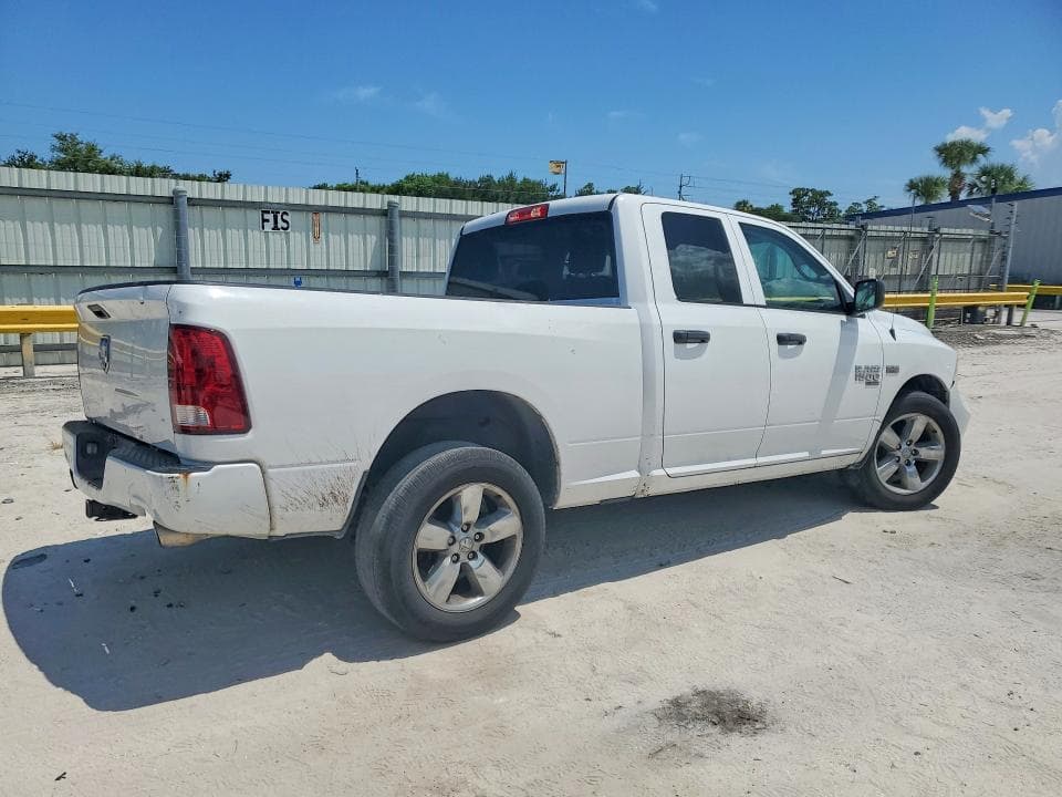 2019 RAM 1500 CLASSIC TRADESMAN 3