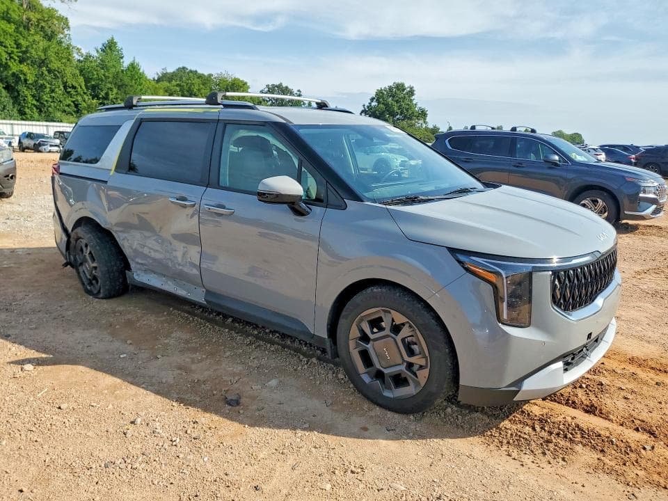 2025 KIA CARNIVAL EX 4