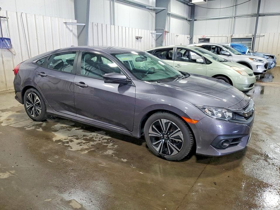 2017 HONDA CIVIC EXL 4