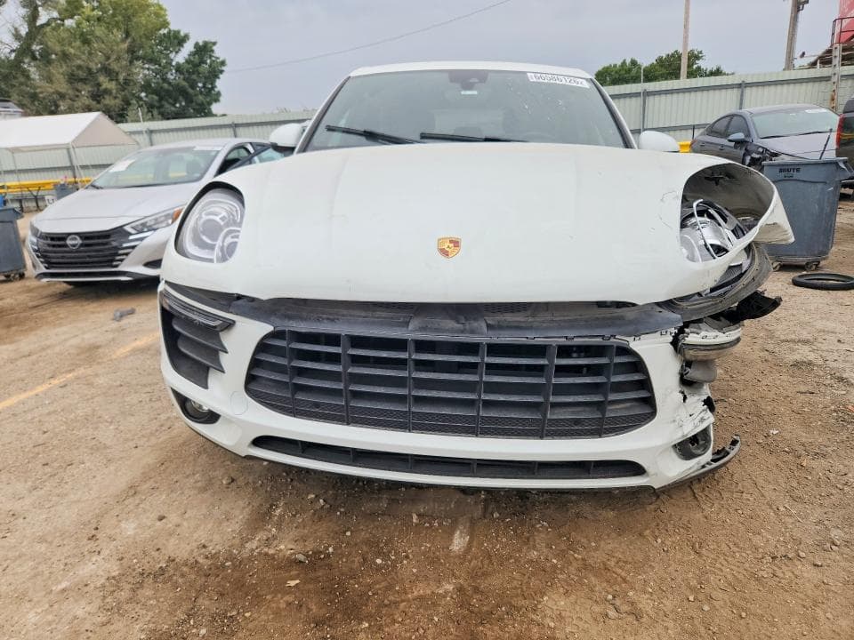 2018 PORSCHE MACAN 5