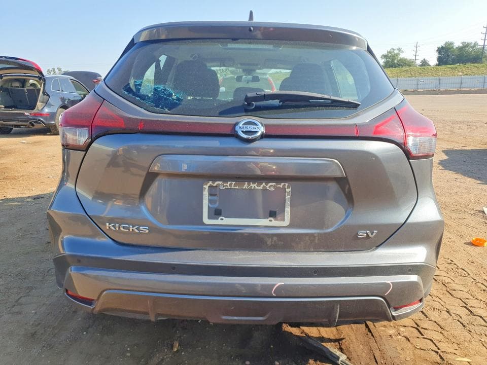 2021 NISSAN KICKS SV 6
