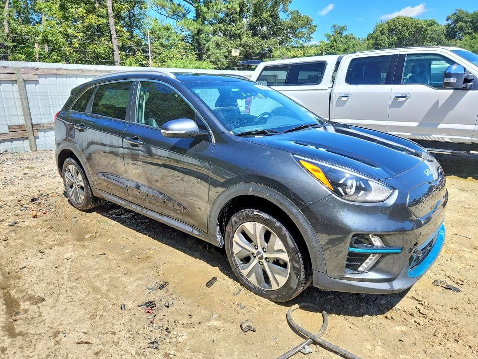 2022 KIA NIRO EV S 4