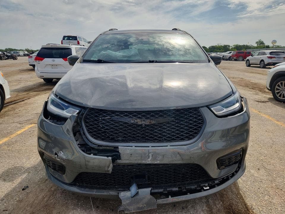 2021 CHRYSLER PACIFICA HYBRID LIMITED 5