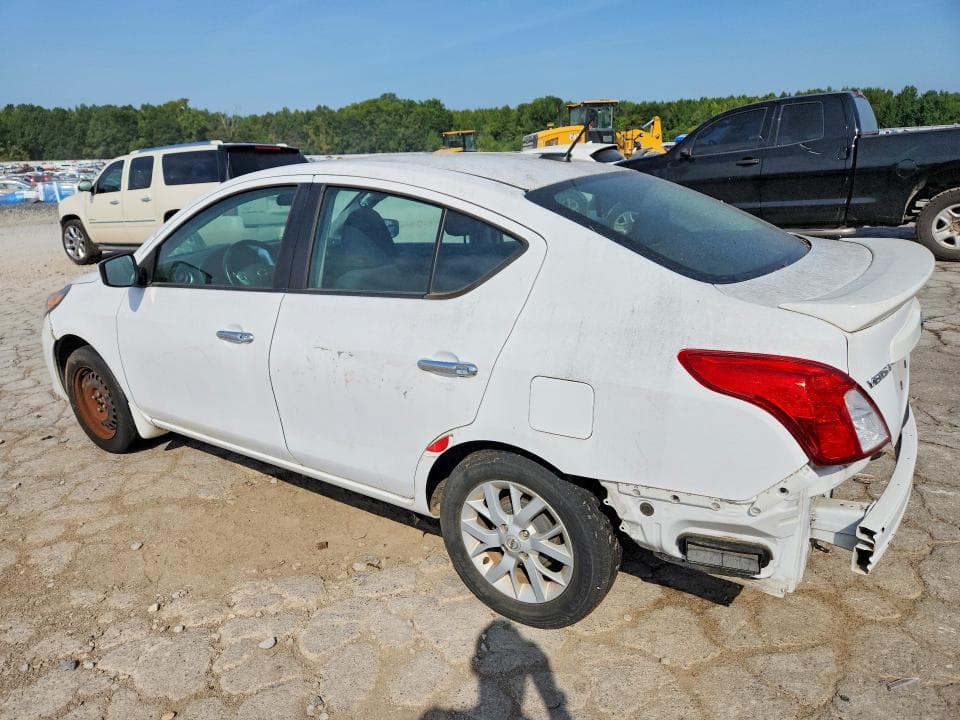 2019 NISSAN VERSA SV 2
