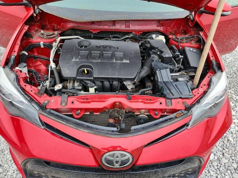 2017 TOYOTA COROLLA SE 11