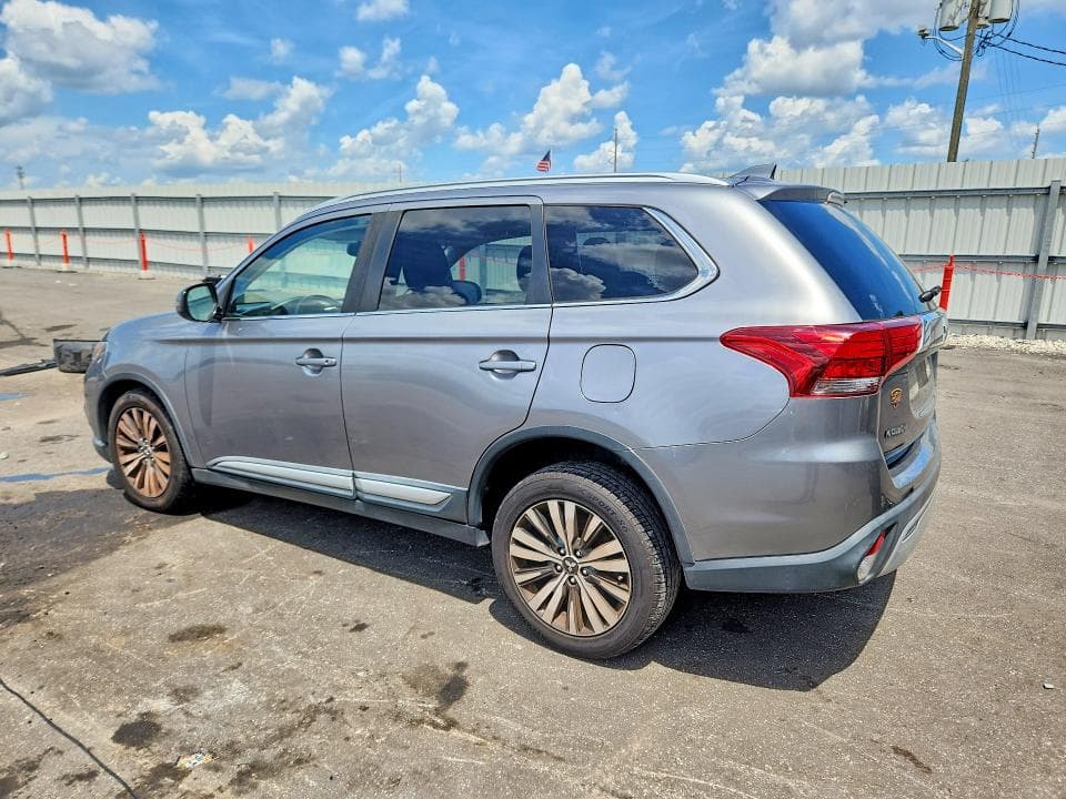 2019 MITSUBISHI OUTLANDER SE 2