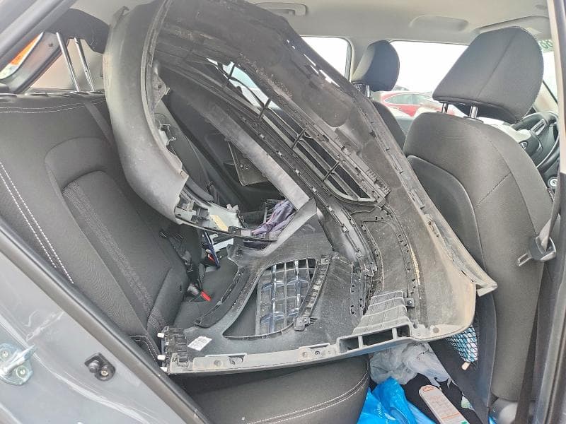 2021 HYUNDAI VENUE SEL 10