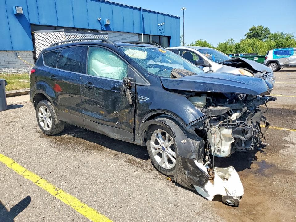 2018 FORD ESCAPE SEL 4