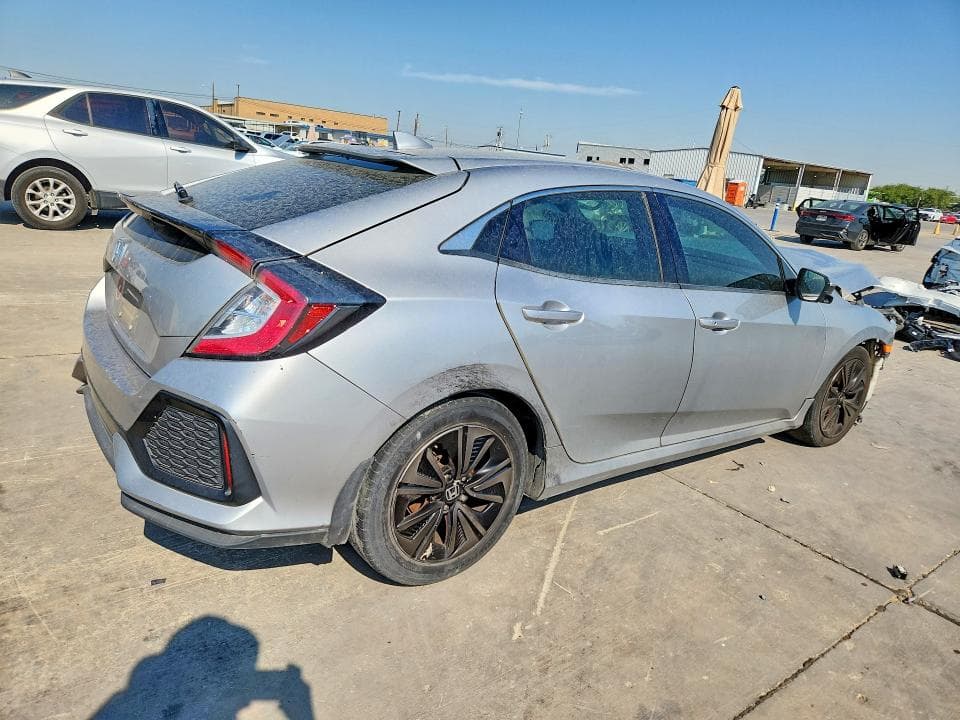 2018 HONDA CIVIC EX 3