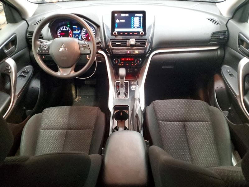 2022 MITSUBISHI ECLIPSE CROSS ES 8