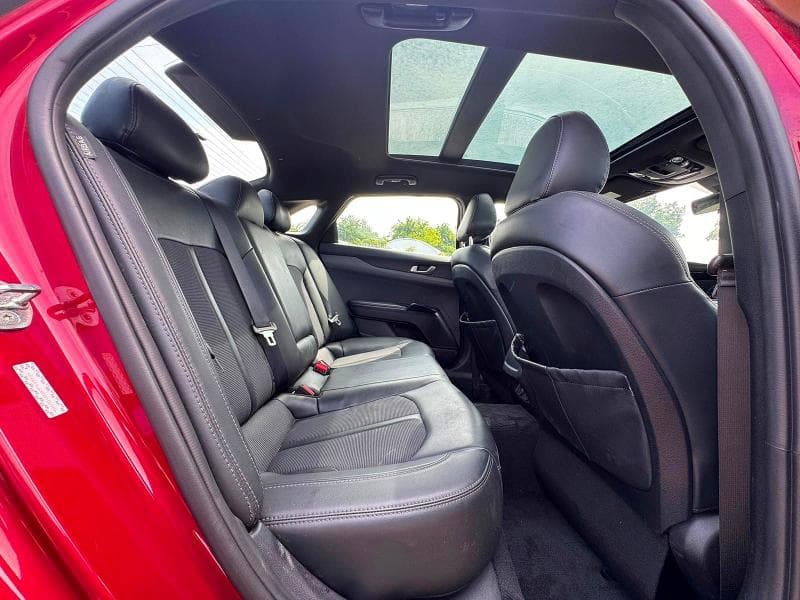 2022 KIA K5 GT LINE 6