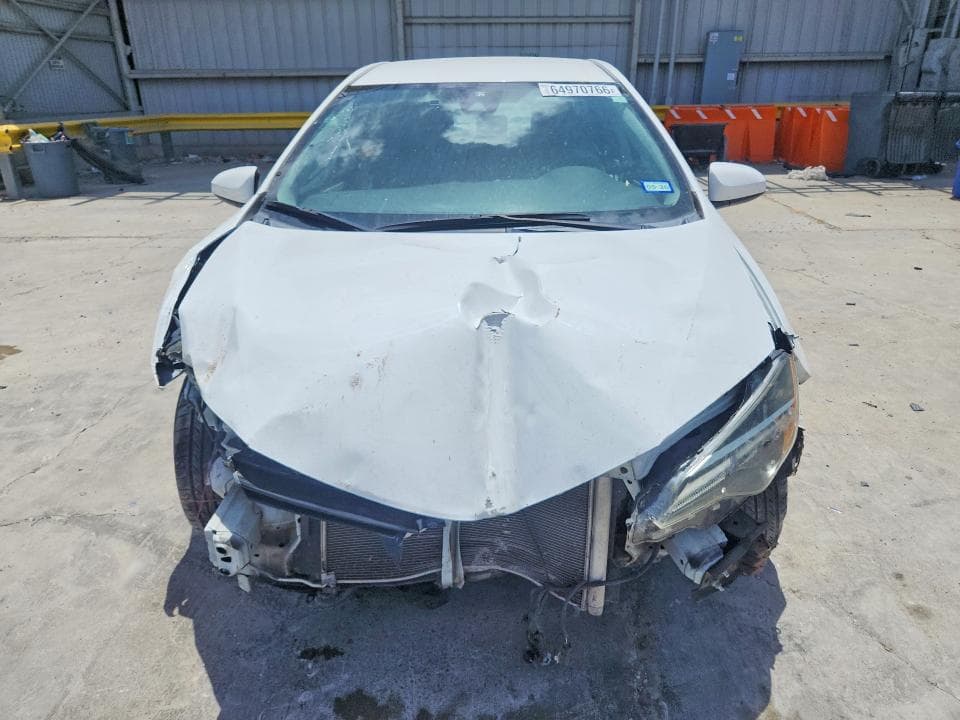 2017 TOYOTA COROLLA LE 5