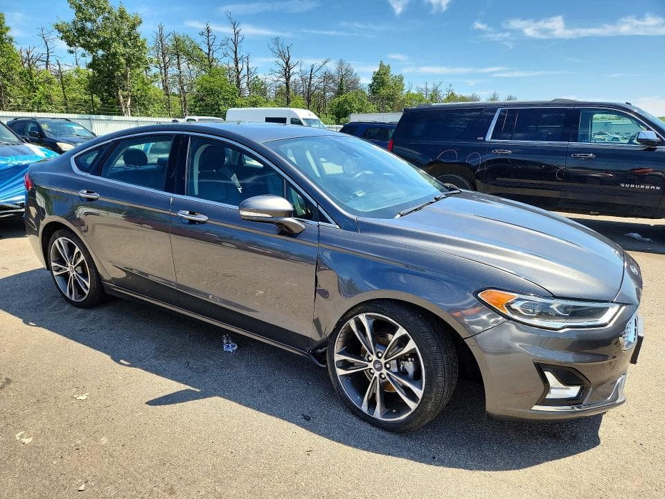 2020 FORD FUSION TITANIUM 4