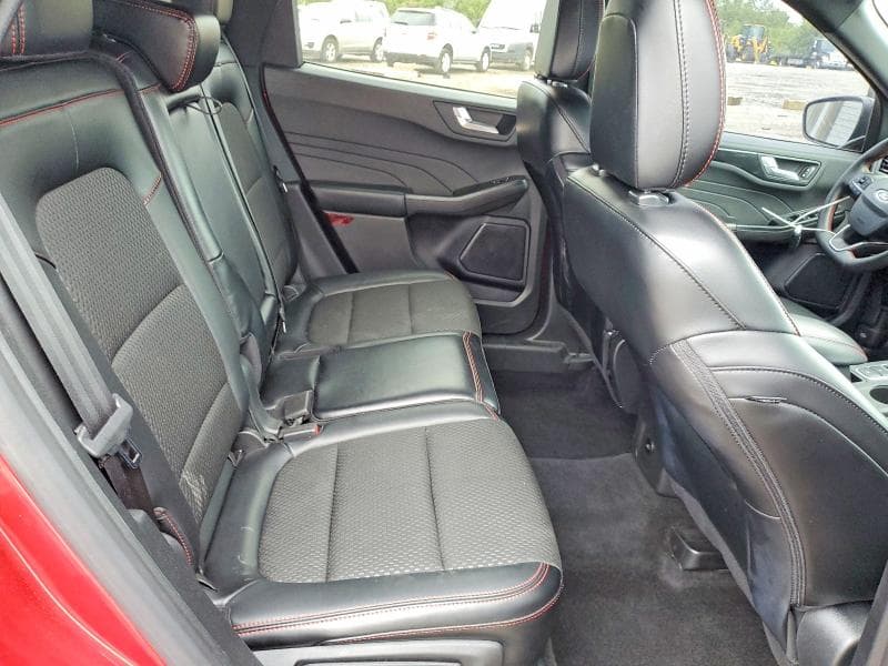 2024 FORD ESCAPE ST LINE 11