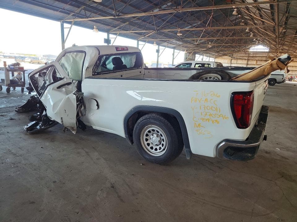 2023 GMC SIERRA C1500 2