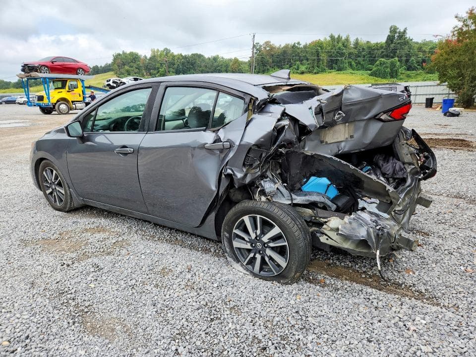 2021 NISSAN VERSA SV 2