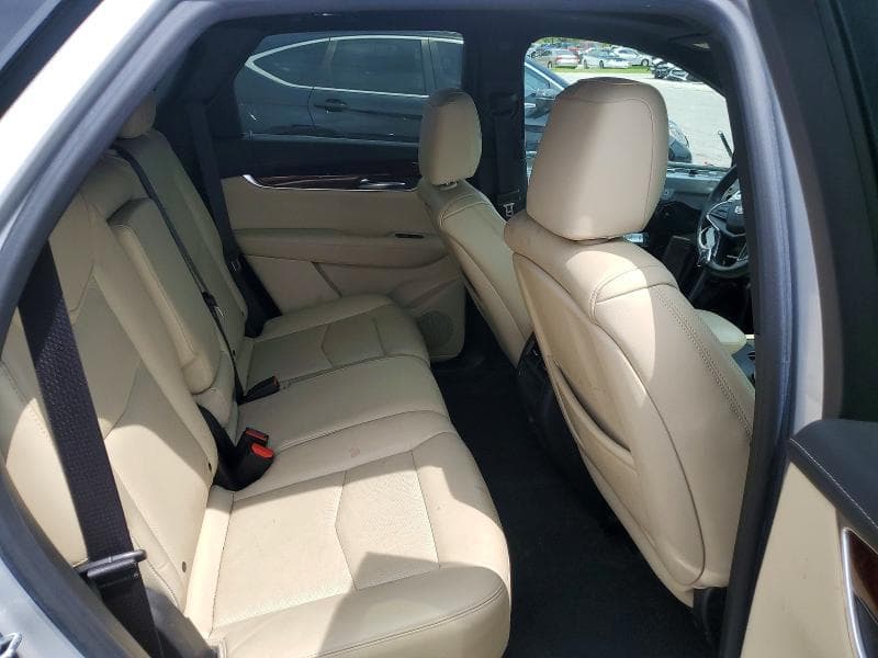 2017 CADILLAC XT5 LUXURY 11
