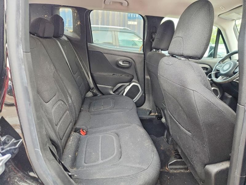 2018 JEEP RENEGADE LATITUDE 11