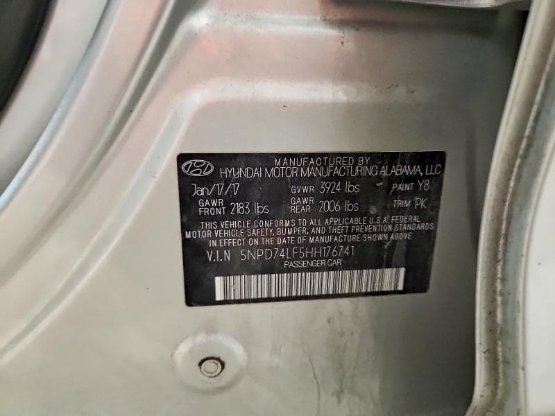 2017 HYUNDAI ELANTRA SE 13
