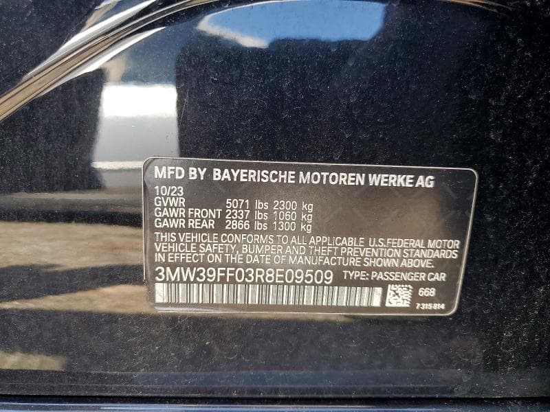 2024 BMW 330E 12