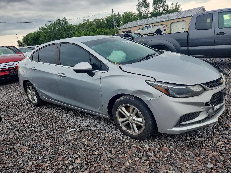 2017 CHEVROLET CRUZE LT 4