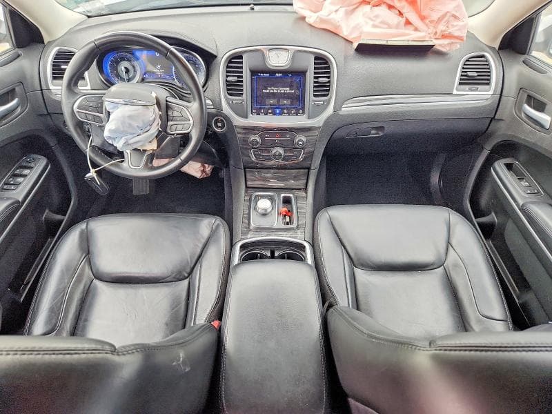 2019 CHRYSLER 300 TOURING 8