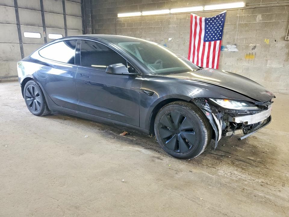 2024 TESLA MODEL 3 4