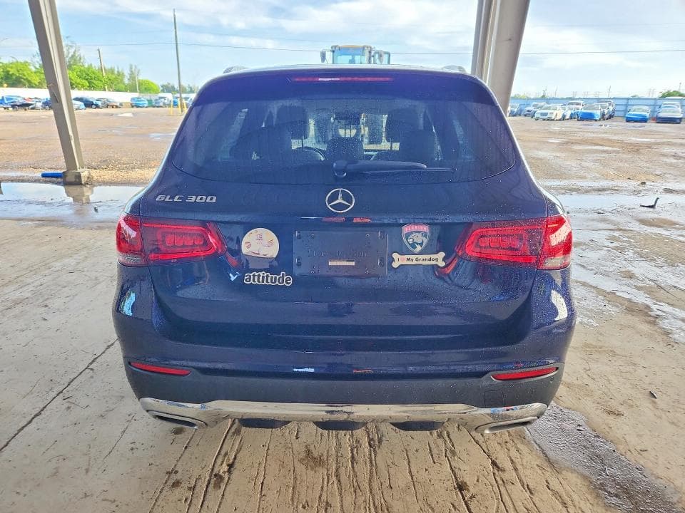 2021 MERCEDES-BENZ GLC 300 6
