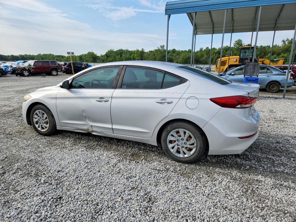 2018 HYUNDAI ELANTRA SE 2