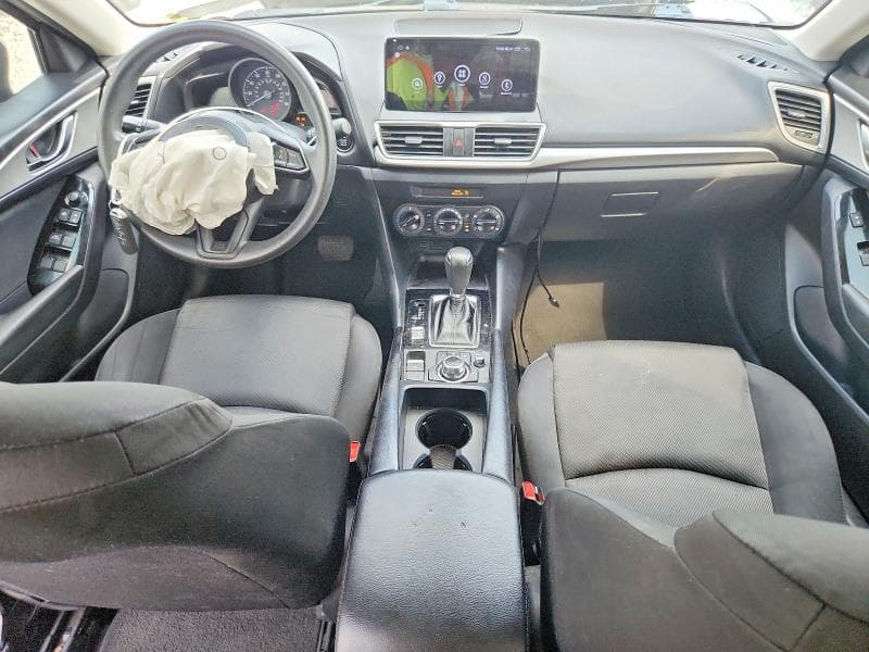 2017 MAZDA 3 SPORT 8