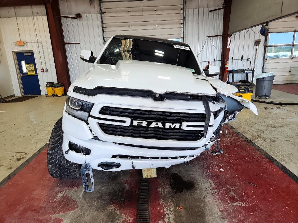 2020 RAM 1500 LARAMIE 5