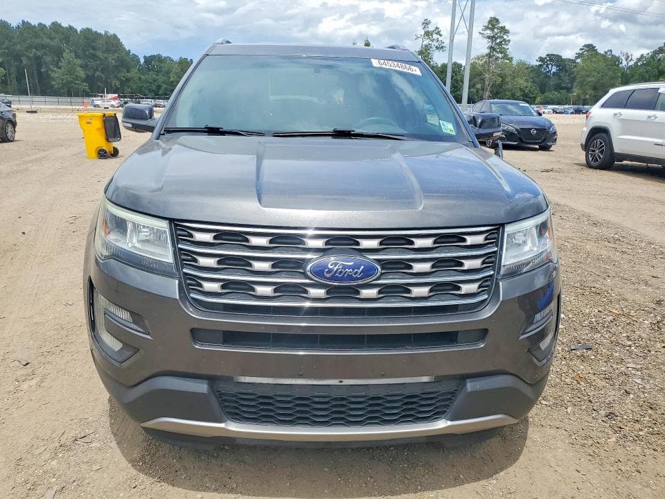 2017 FORD EXPLORER XLT 5