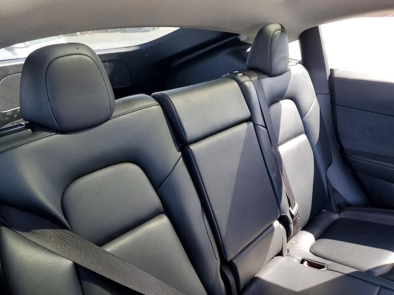 2021 TESLA MODEL Y 10