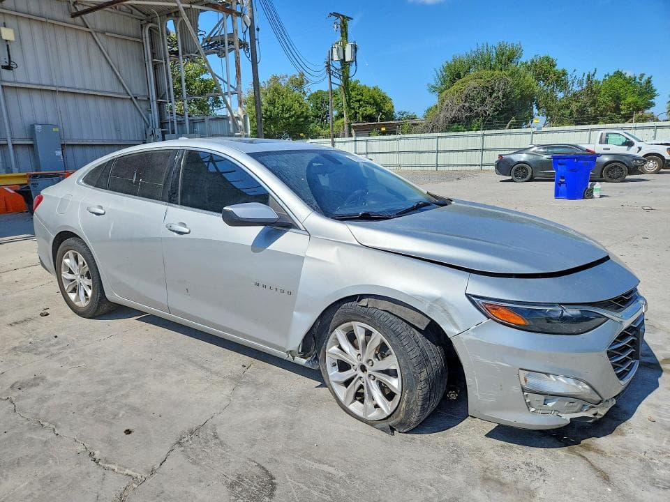 2020 CHEVROLET MALIBU LT 4