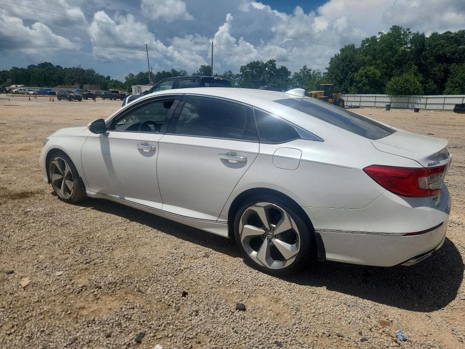 2019 HONDA ACCORD TOURING 2