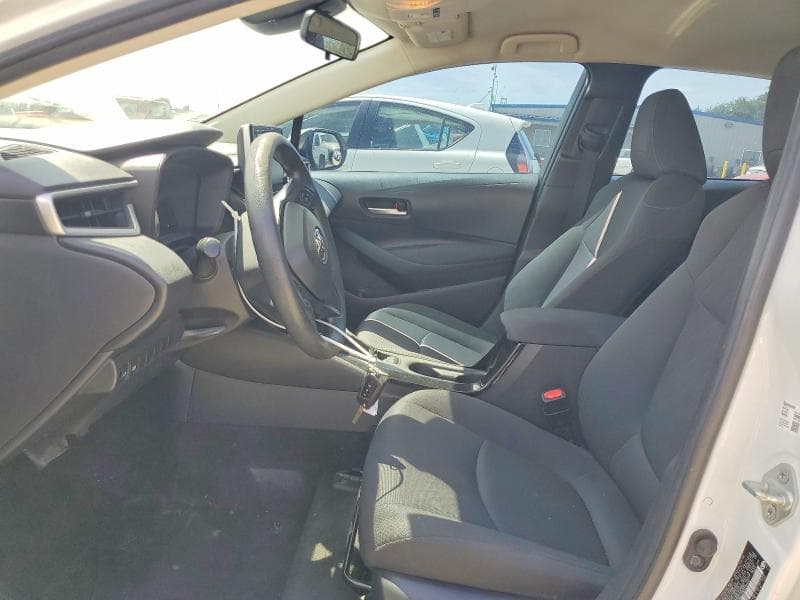 2021 TOYOTA COROLLA LE 7