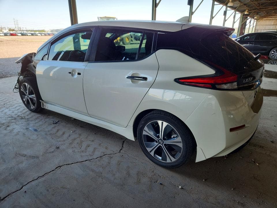 2020 NISSAN LEAF SV 2